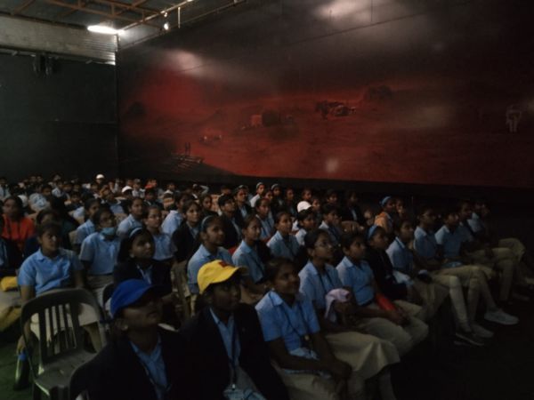 Smart Tour Suresh Naik Space Center, Pune Grade 6 to 9 - 2023 - daund